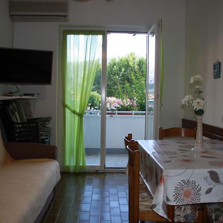 Mediterranean Oasis Apartments Baska  Exterior photo