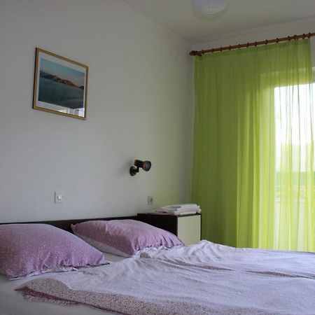 Mediterranean Oasis Apartments Baska  Exterior photo